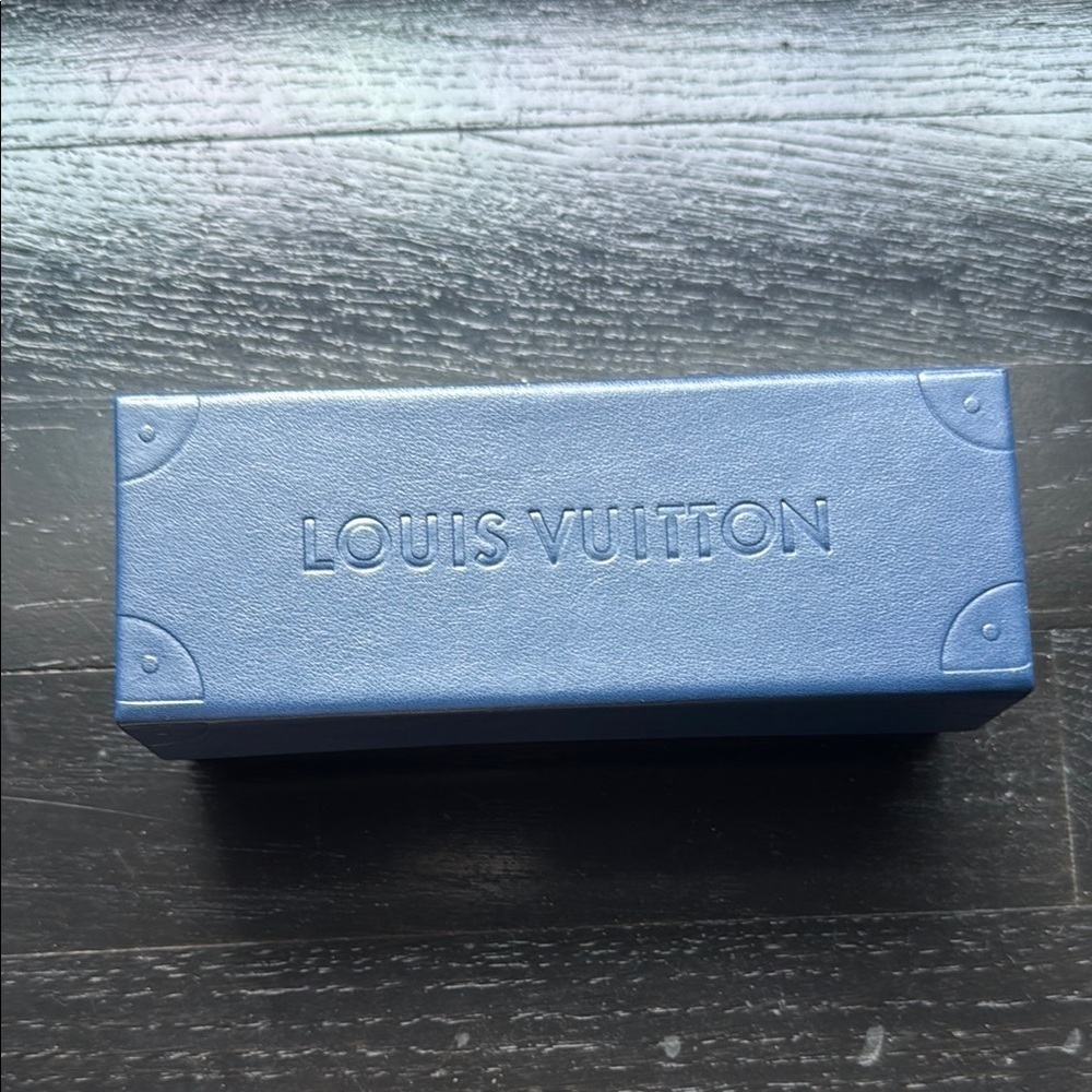Louis Vuitton Ash 1.1 Millionaires Pilot Z1261W Gold Rimless Aviators - Picture 3 of 13